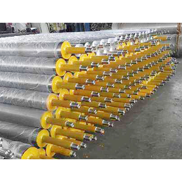 導(dǎo)布輥、傳動軸不銹鋼復(fù)合管10.jpg 導(dǎo)布輥、傳動軸不銹鋼復(fù)合管10.jpg