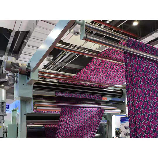 導(dǎo)布輥、傳動軸不銹鋼復(fù)合管019.jpg 導(dǎo)布輥、傳動軸不銹鋼復(fù)合管019.jpg